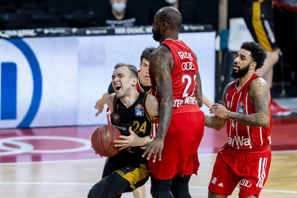 尤其是在压 尤其是在压